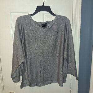 Premise Heather Gray Knit Top**